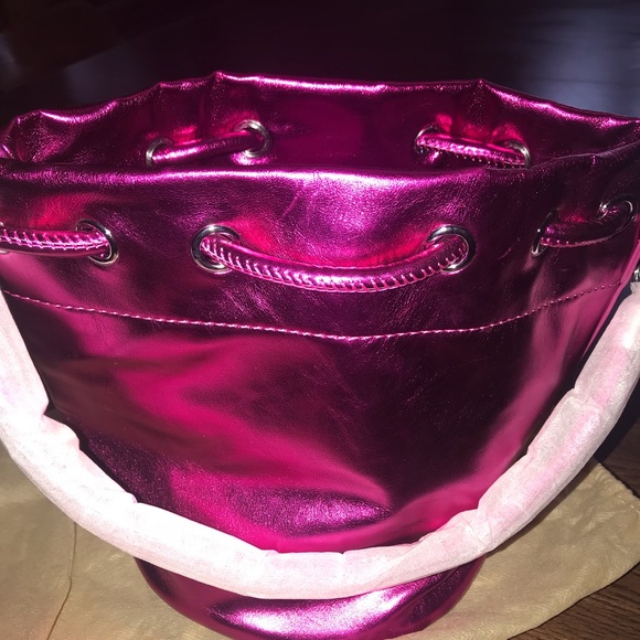 Small Metallic Pink Bucket Bag - Picture 2 of 3
